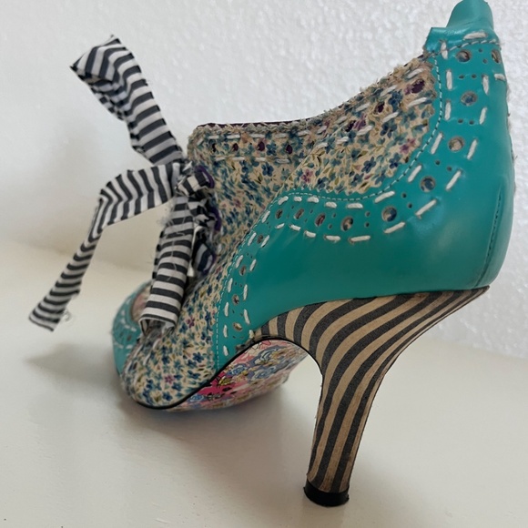 Irregular Choice Abigail's Party boots - Picture 2 of 5